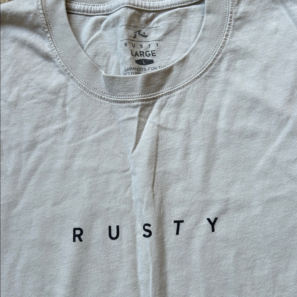 Rusty Minimal Logo Crew Neck 100% Cotton T-Shirt Size L